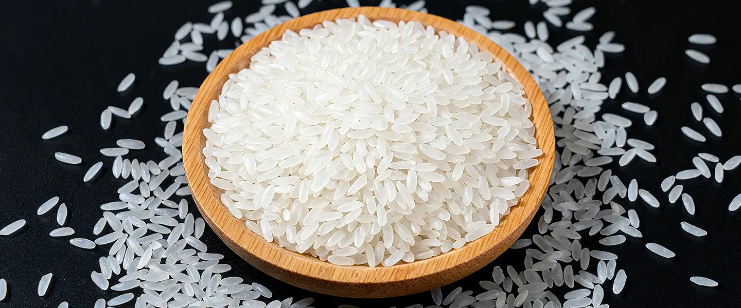 Extruded rice