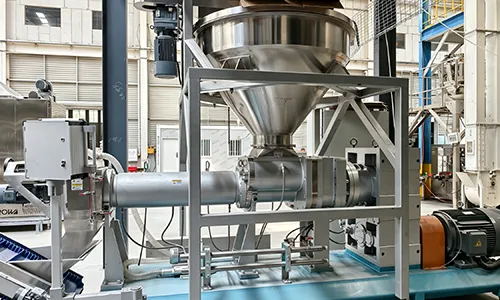 Pet Cold-Extruded Treat Production Line in Algeria